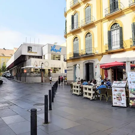 Lyrioshomes La Merced Centro Malaga
