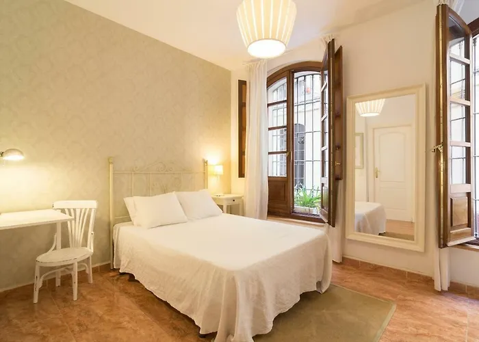 Lyrioshomes La Merced Centro Apartment